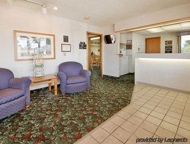 Super 8 By Wyndham Adair Ia Hotell Inreriör bild