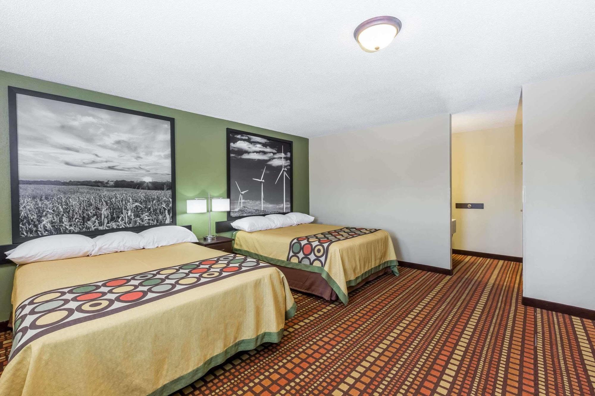 Super 8 By Wyndham Adair Ia Hotell Exteriör bild